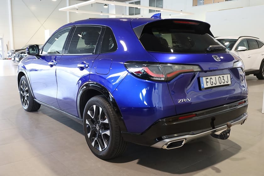 Bild 3 av Honda ZR-V e:HEV e-CVT Advance Pano Drag Bose Kamera Rattvärme