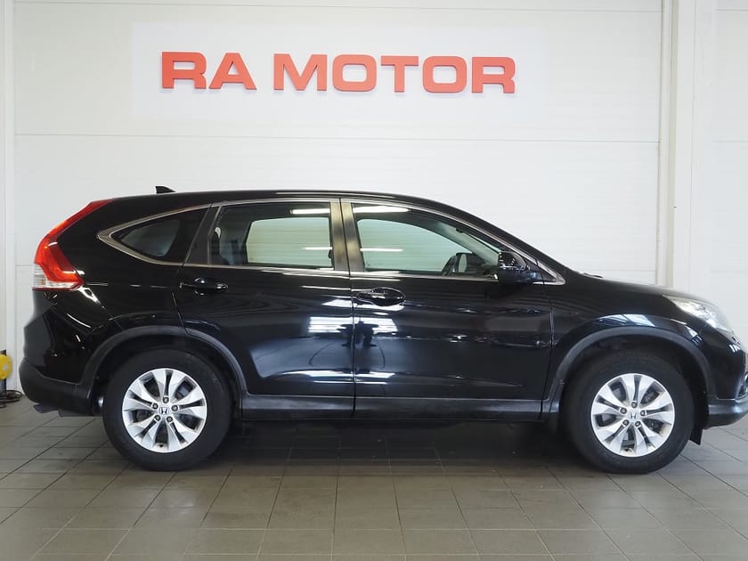 Bild 3 av Honda CR-V 2.2 i-DTEC 4WD 150hk Automat Backkamera Dragkrok