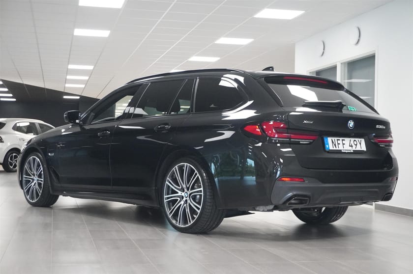 Bild 4 av BMW 530e xDrive Touring M-Sport Innovation DAP HiFi Drag