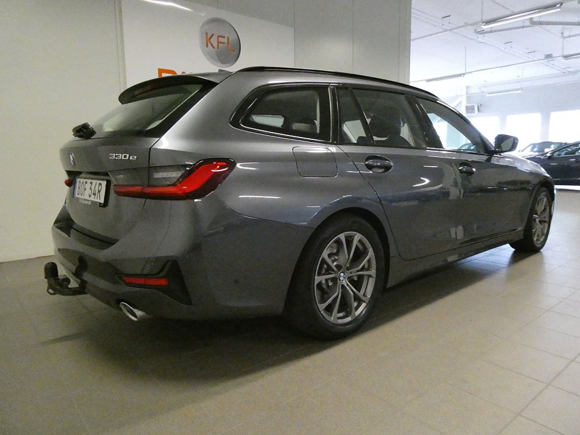 BMW 330 e xDrive 2021, bild 6/27