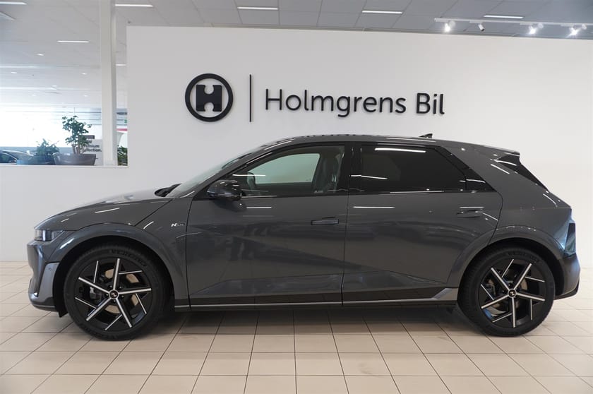 Bild 3 av Hyundai Ioniq 5 AWD 84kWh N Line Pano Tech Drag