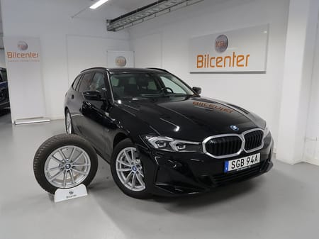 BMW 330e xDrive Touring