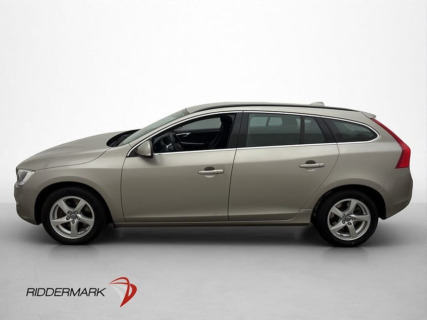 Bild 4 av Volvo V60 D4 AWD Momentum D-Värmare Rattvärme Drag