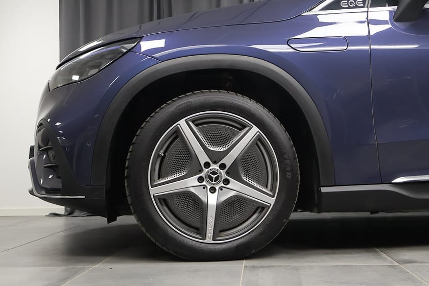 Bild 5 av Mercedes-Benz EQE SUV 500 4MATIC 96kWh AMG Line Advanced Plus Drag Keyless