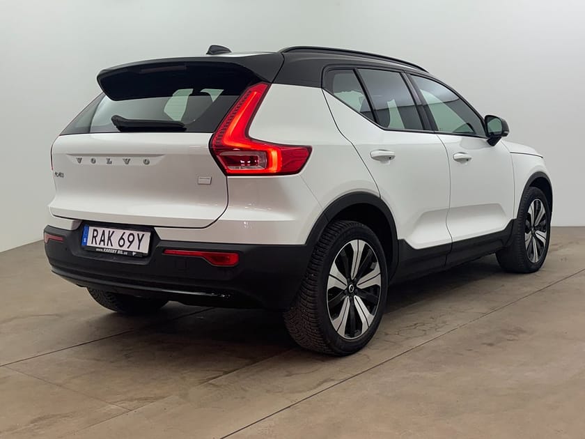 Bild 5 av Volvo XC40 Recharge Plus Edition Backkamera Navi