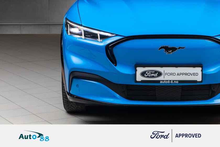 Bilde 4 av Ford Mustang Mach-E Standard Range AWD SR / Hengerfeste +++