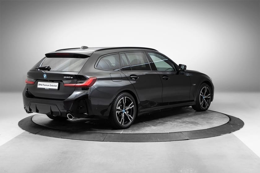Bilde 3 av BMW 330e xDrive Touring