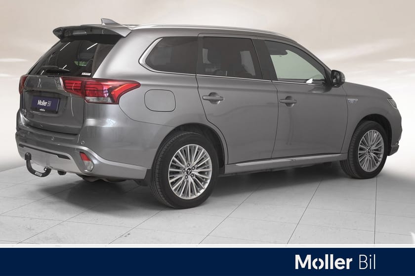 Bilde 2 av Mitsubishi Outlander PHEV Instyle+ 2,4 224hk