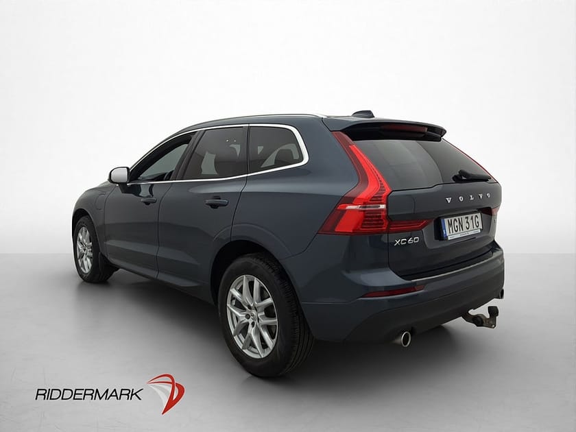 Bild 5 av Volvo XC60 T8 392hk AWD Momentum Adv. 360° Pano HuD Drag