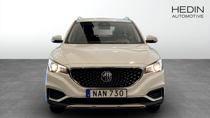 Bild 2 av MG ZS EV LHD 45KWH LUXURY 263 KM RÄCKVIDD