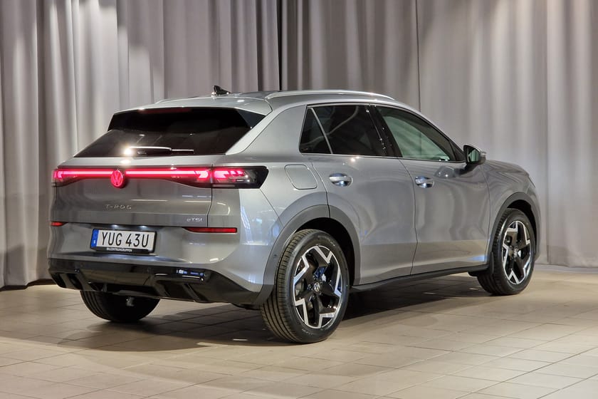 Bild 4 av Volkswagen T-Roc R-LINE  1.5 ETSI 150 HK DSG7