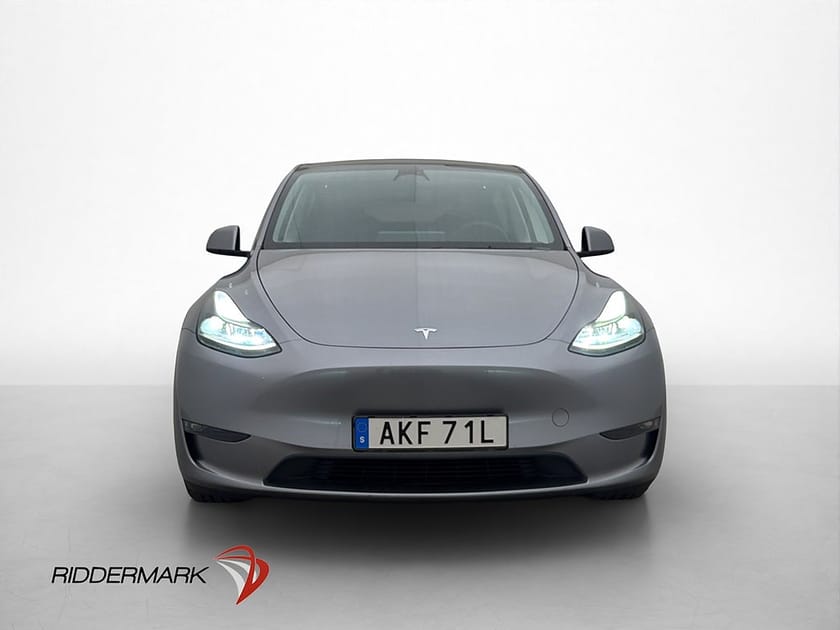 Bild 2 av Tesla Model Y Performance Autopilot Värmepump Dragkrok