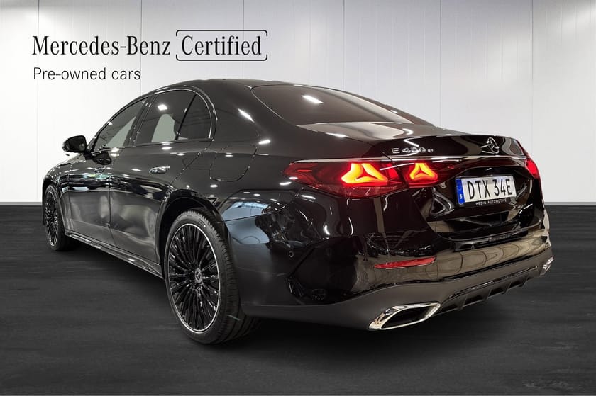 Bild 3 av Mercedes-Benz E 400 e 4MATIC sedan / AMG Advanced edition