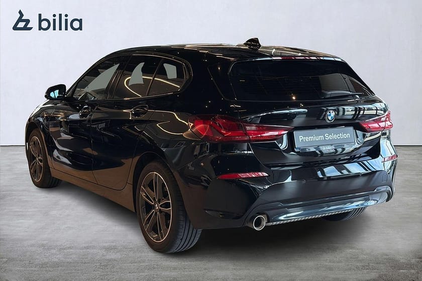 Bild 5 av BMW 118i 118 Sport Line | Navi | PDC Fram o Bak | Tonade rutor