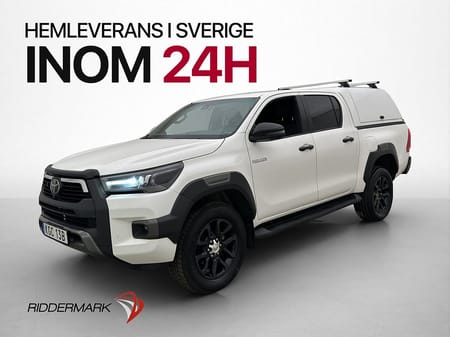 Toyota Hilux Dubbelhytt Invincible 2.8 4WD M-Värmare Drag JBL Kåpa Moms