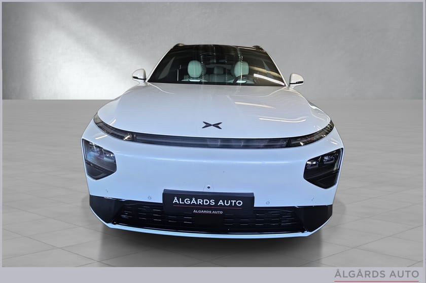 Bilde 2 av XPENG G9 Performance LR 4WD