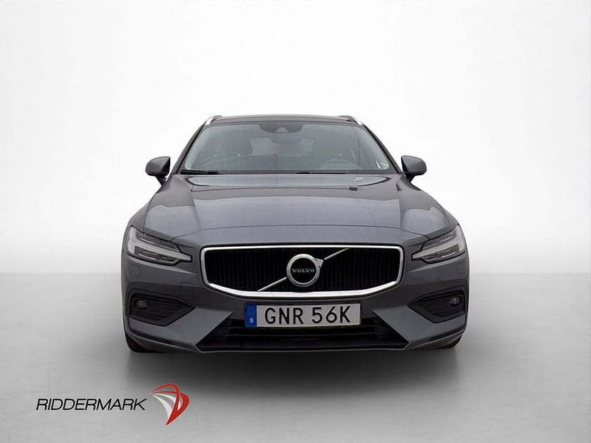 Bild 2 av Volvo V60 T5 250hk Momentum Värmare Kamera CarPlay Sensorer