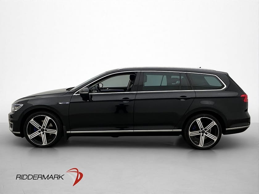 Bild 4 av Volkswagen Passat Variant GTE 1.4 TSI Värmare Drag Kamera Halvskinn