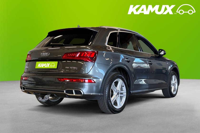 Bild 4 av Audi Q5 55 TFSI e quattro Q S-line 367hk Cockpit Kamera Drag