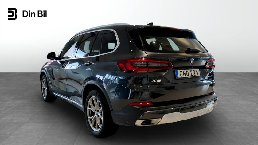 Bild 3 av BMW X5 xDrive45e iPerformance xDrive 45e xLine/Drag/360°/Skinn