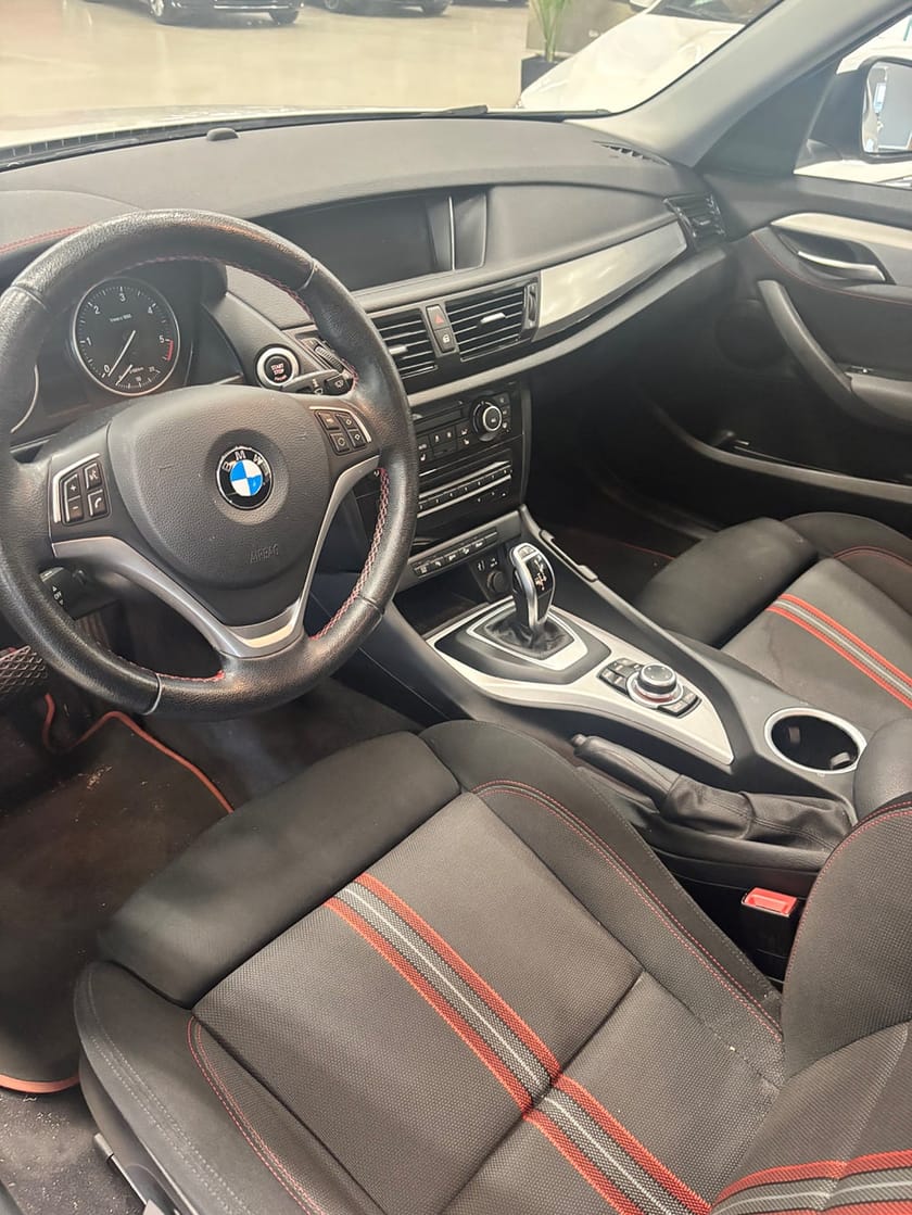 Bild 2 av BMW X1 xDrive20d Steptronic Sport line GPS Rattvärme 2,99%