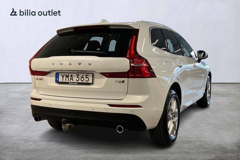 Bild 4 av Volvo XC60 T8 Twin Engine AWD Pro Edition Panorama B-kam Drag Navi