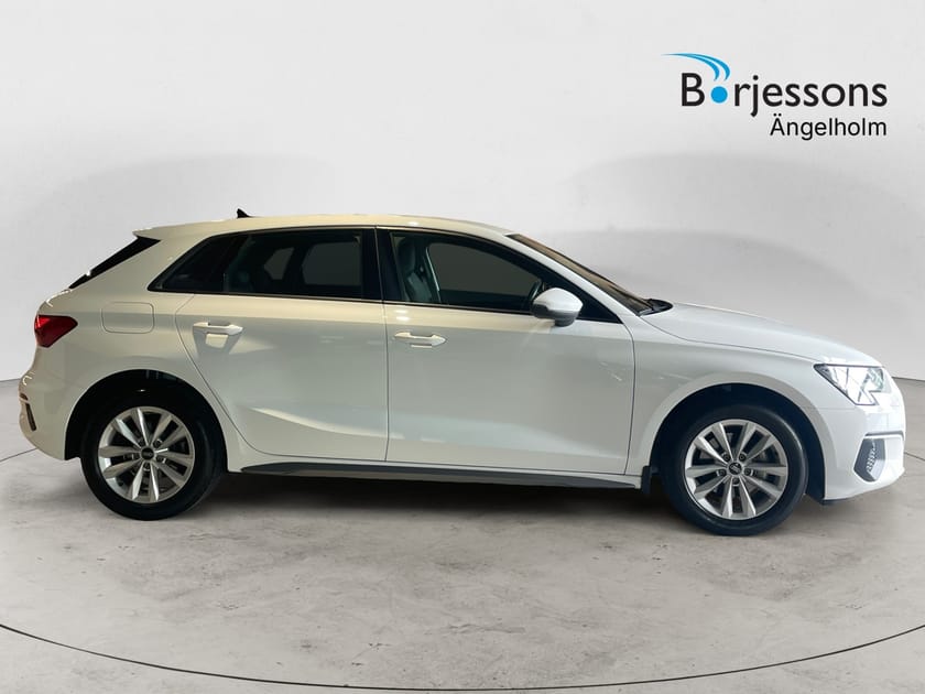 Bild 2 av Audi A3 Sportback 35 TFSI 150 HK