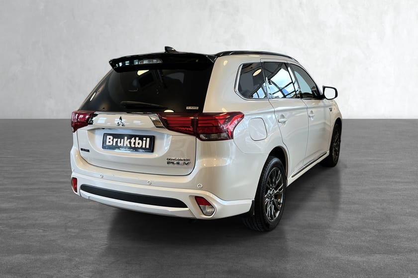 Bilde 3 av Mitsubishi Outlander PHEV -S EDITION-FIN KM-TAKLUKE-ACC-