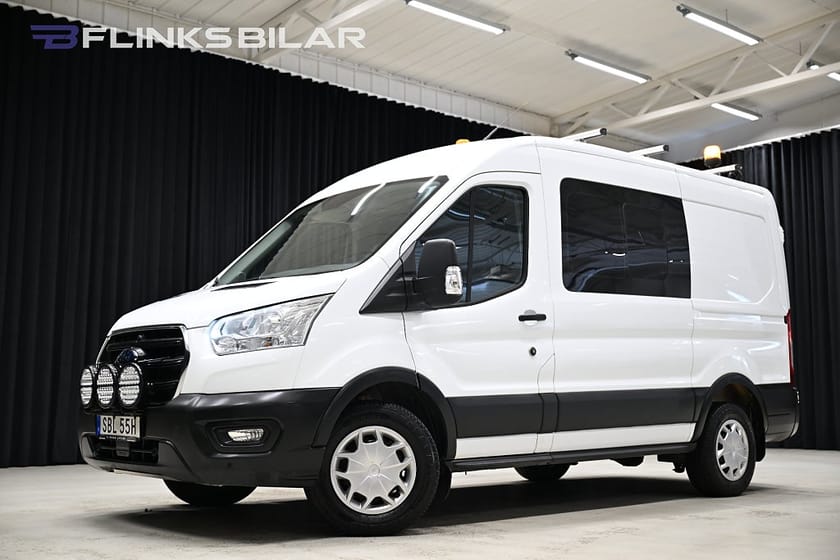 Bild 1 av Ford Transit 350 Crew Van TDCi AWD 130HK Dubbelhytt|V-Inredd|Nykamrem|EnÄgare