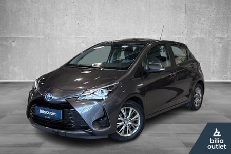 Toyota Yaris Hybrid Lav Km Automat R-kamera Ny service