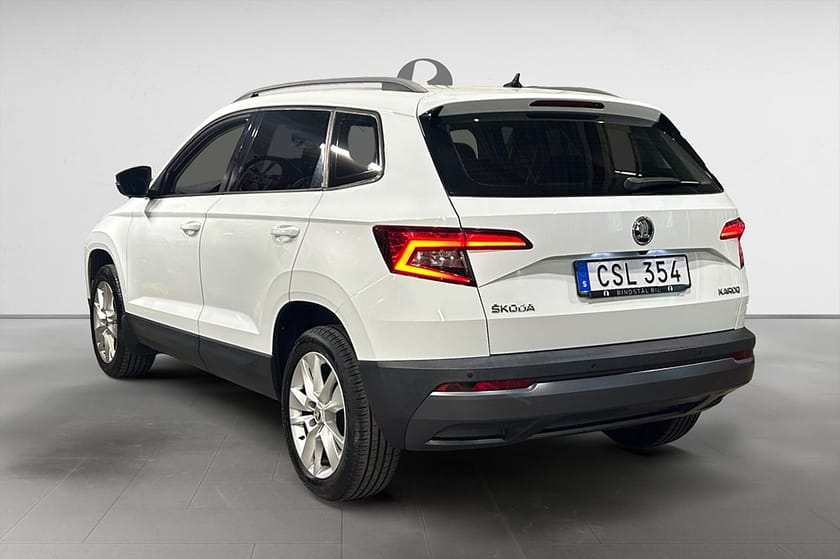 Bild 5 av Škoda Karoq Skoda 1.0 TSI 115 HK AMBITION DRAG B-KAMERA PDC 0.45L/MIL 536KR/ÅR 17"