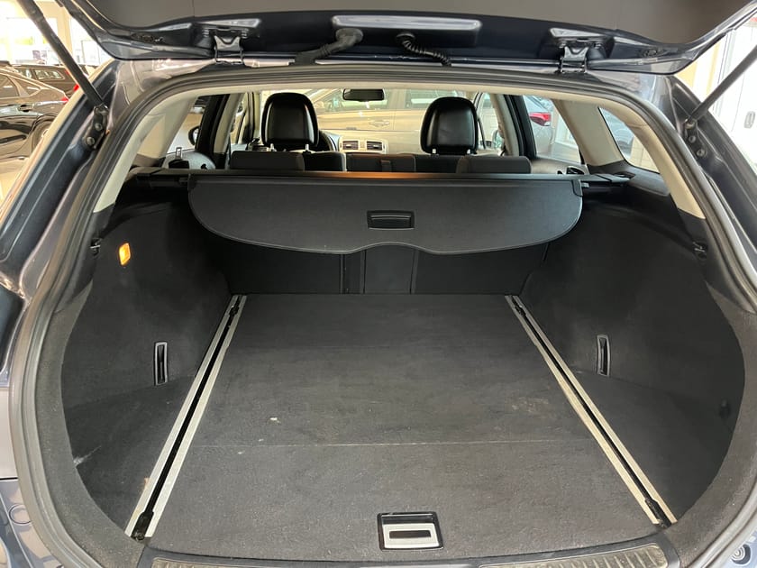 Bild 5 av Toyota Avensis Kombi 