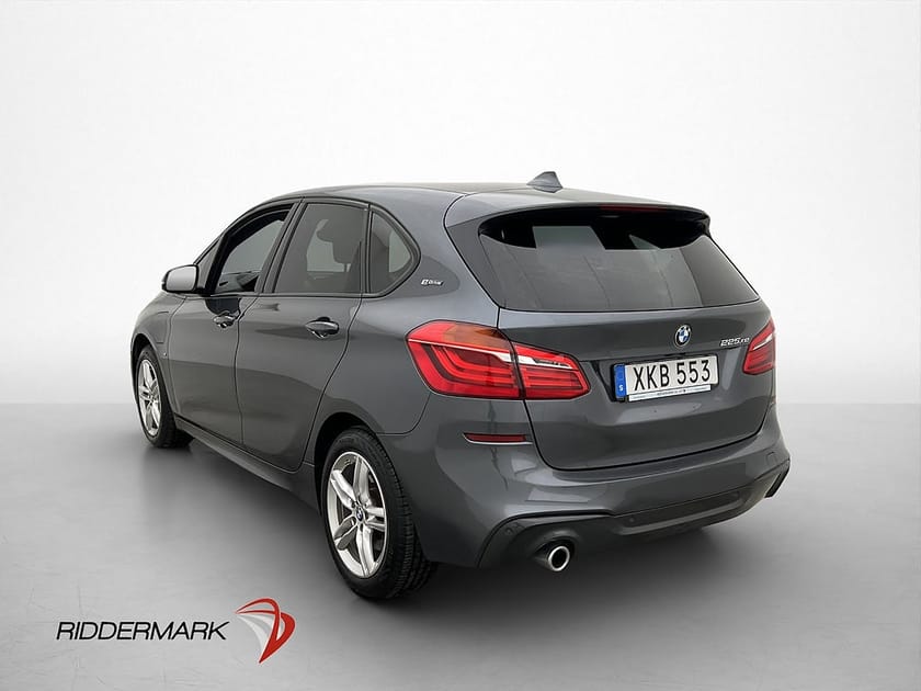 Bild 4 av BMW 225xe Active Tourer M Sport Hifi HUD Kamera Skinn Navi