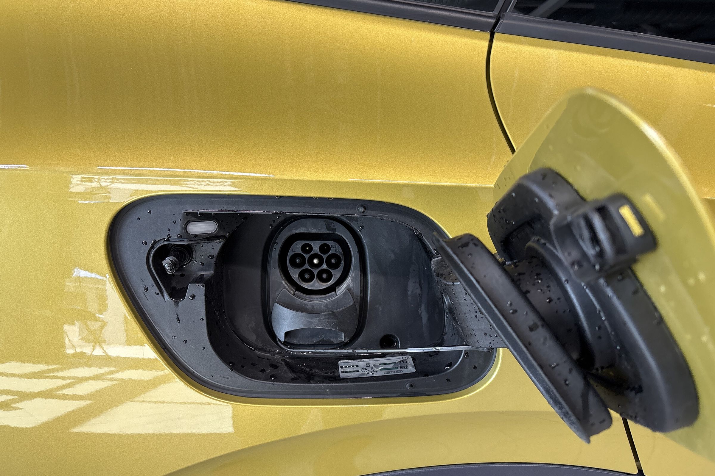 Volkswagen ID.4 Pro Performance, 204ps, 2021