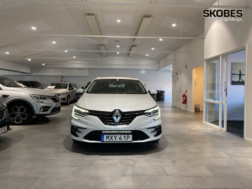 Bild 2 av Renault Mégane E-TECH Plug-in Sport Tourer PhII 160 Zen ST
