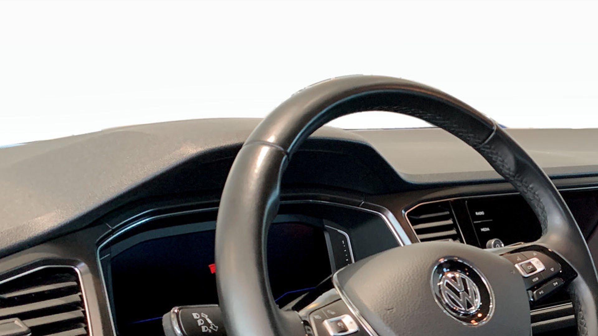 Volkswagen T-Roc 1.0 TSI OPF 2020, bild 7/10