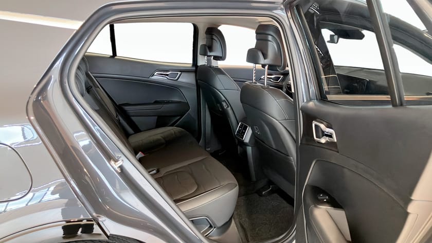 Bild 5 av Kia Sportage PHEV ADVANCE *Vinterhjul Ingår*