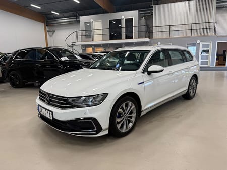 Volkswagen Passat Sportscombi GTE 1.4 TSI Aut/Drag 2,99%Ränta