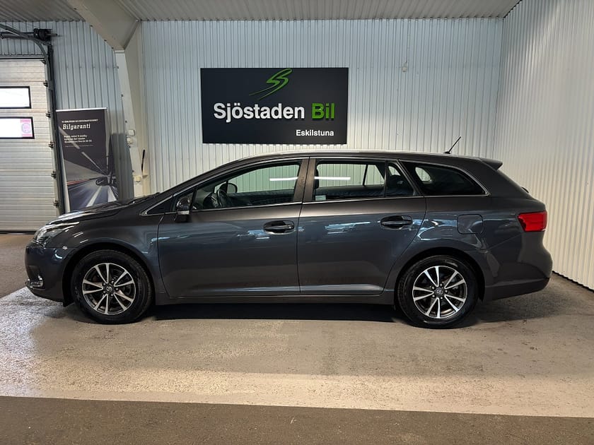 Bild 2 av Toyota Avensis Kombi 1.8 Valvematic Business Kamera/Drag/Bluetooth