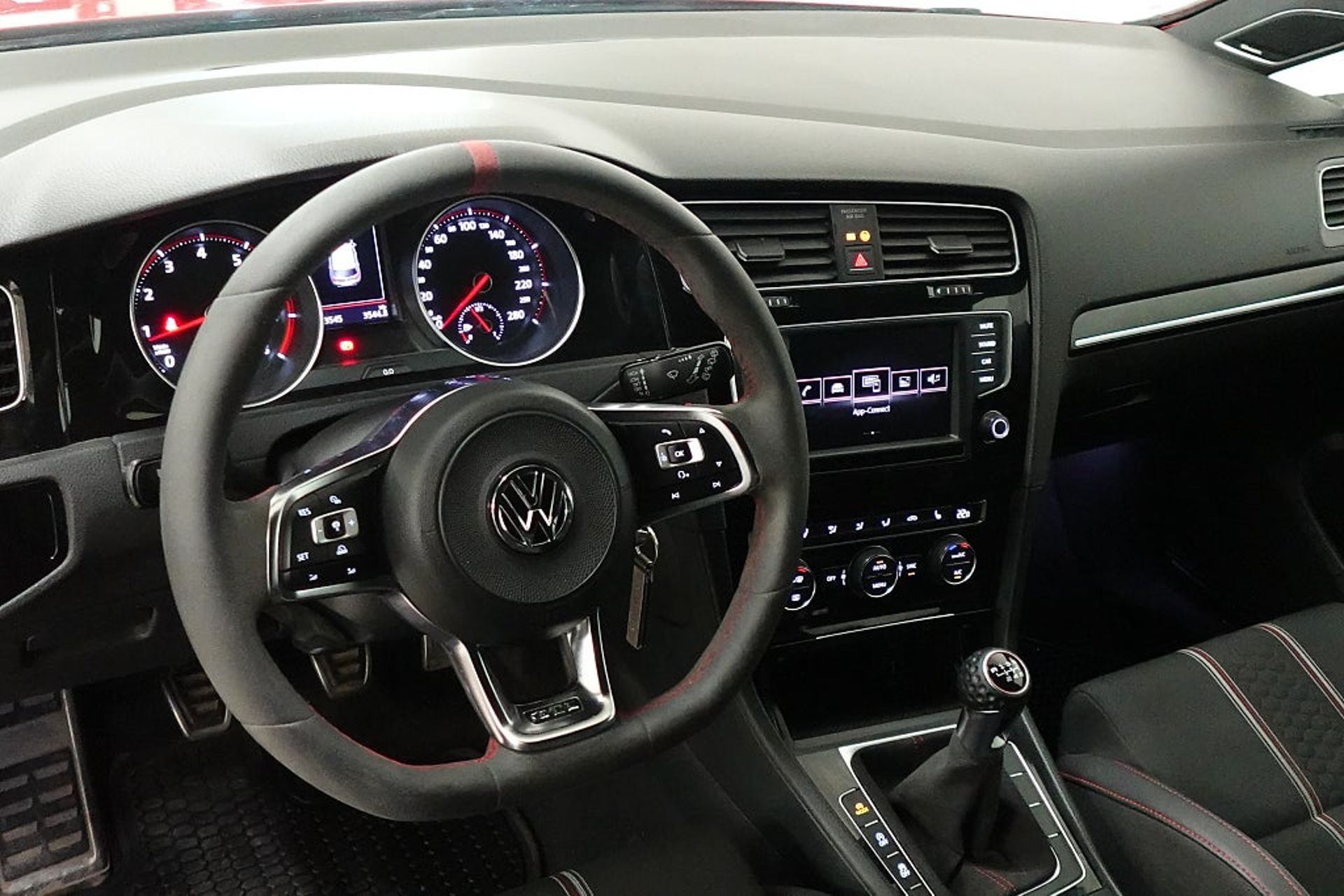 Volkswagen Golf 5-door GTI Clubsport 2017, bild 6/10