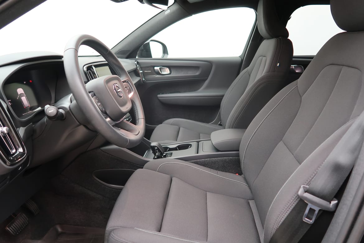 Volvo EX40 2025 - miniatyr 4