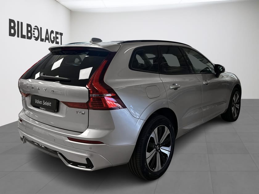 Bild 4 av Volvo XC60 T6 Plus Dark Edition | Dragkrok |