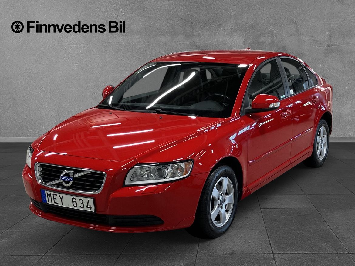 Volvo S40 2012 - bild 1 av 8