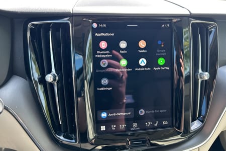 Volvo XC60 Recharge T6 II Core Edition Pano B-Kamera