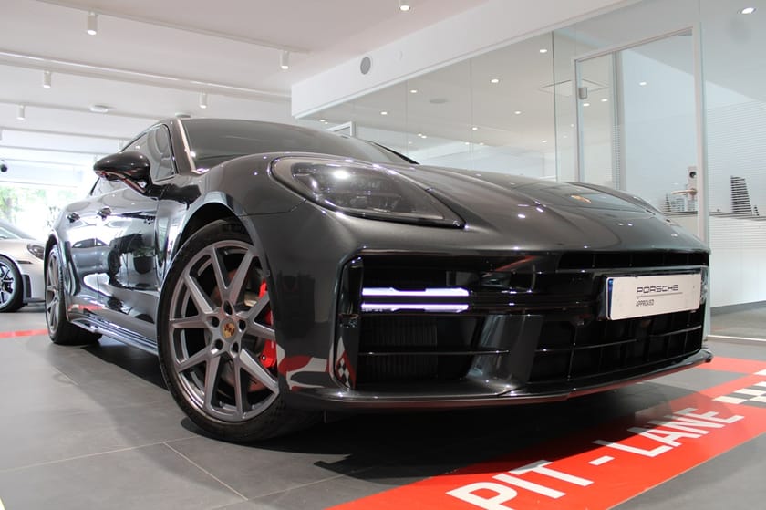 Bild 1 av Porsche Panamera 4S E-Hybrid SUBMODEL