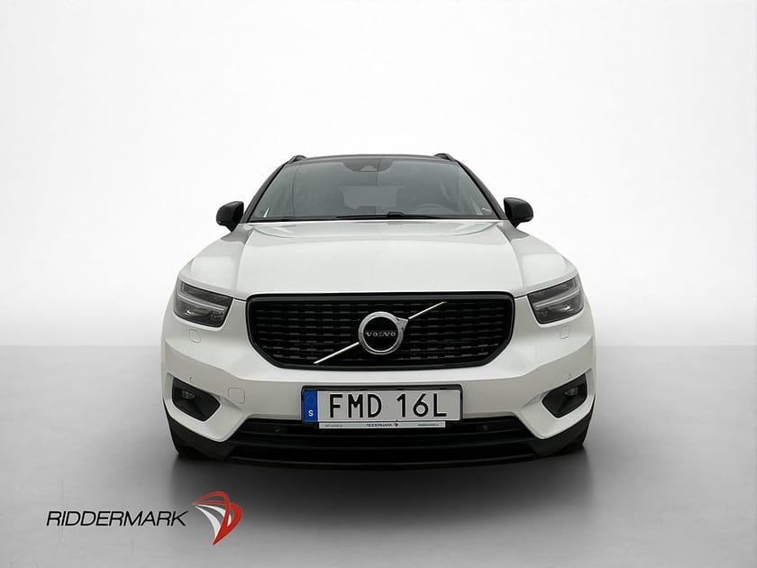 Bild 2 av Volvo XC40 T5 TwEn R-Design Pano H/K Drag Kamera Skinn 21"