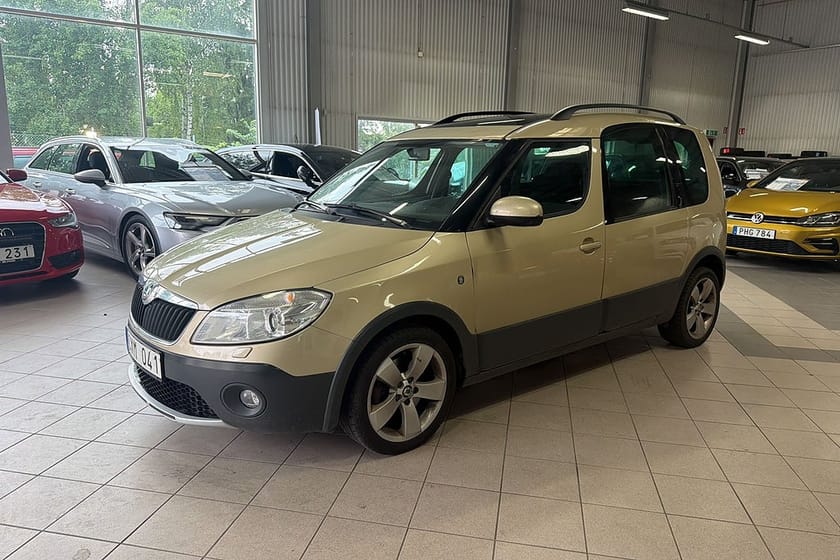 Bild 1 av Škoda Roomster Skoda 1.2 TSI Euro 5 / SUPERDEAL 3,95% / BES T&M 2027-07-31