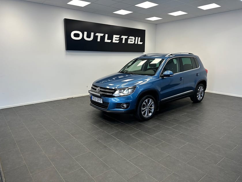 Bild 1 av Volkswagen Tiguan 2.0 TDI 177hk 4Motion Sport Nav Motorvärmare Drag