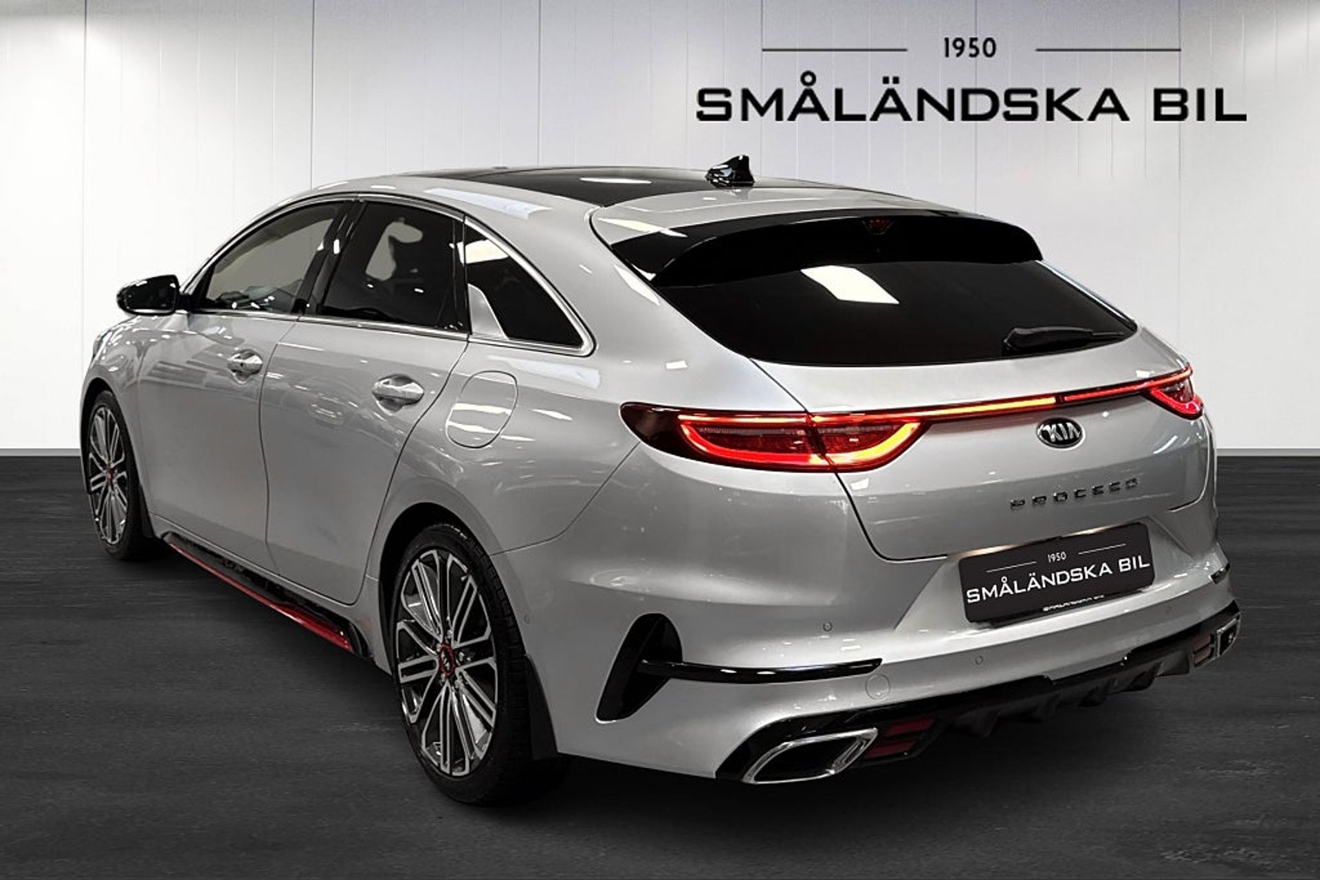 Kia ProCeed GT 1.6 T-GDI PANORAMA 204hk 2020, bild 3/10