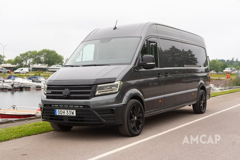 Bild 1 av Volkswagen Crafter 35 2.0 TDI 4M | MOMS | Maxiskåp | X2 Dörr | 5218 kr/mån